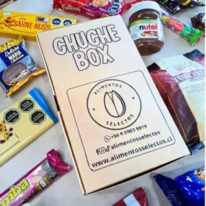 Chuche Box – Caja sorpresa de snacks importados y nacionales1